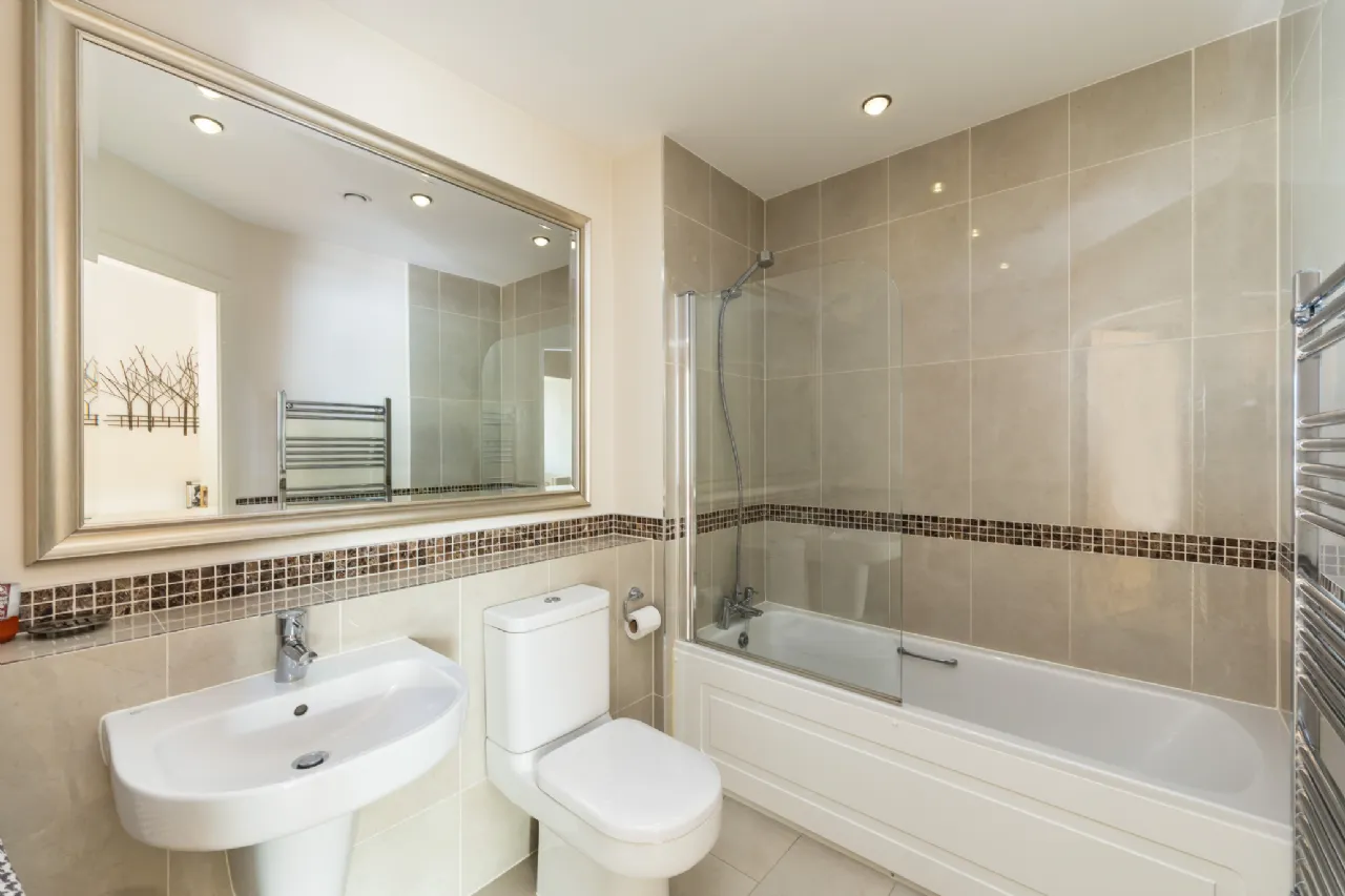 Photo of 9 Seascape, Clontarf Road, Clontarf, Dublin 3, D03 YR66