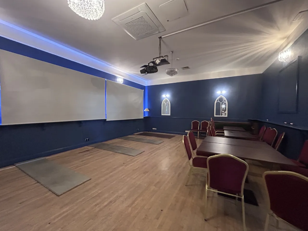 Photo of The Hill Inn, Barrack St, Cahir, Co Tipperary, E21VF95