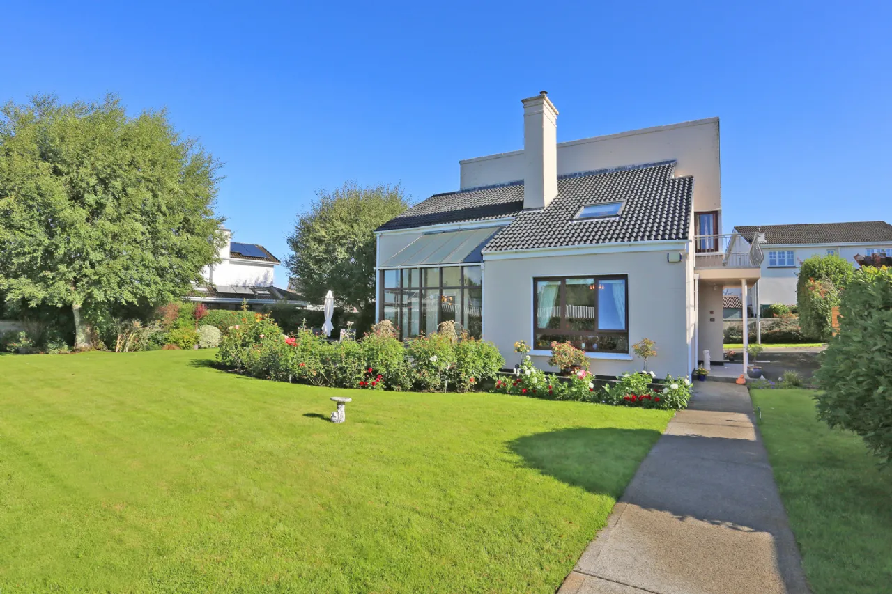 Photo of 16 Coill Mhara, Shannon, Co. Clare, V14 Y176