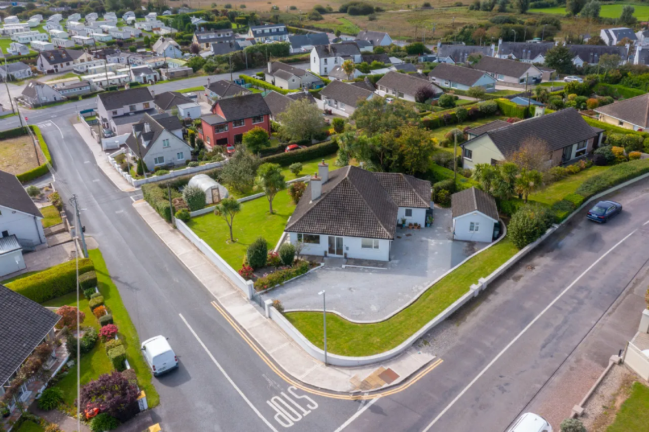 Photo of Youghal Lodge, Ballyclamasy, Youghal, Co. Cork., P36H421