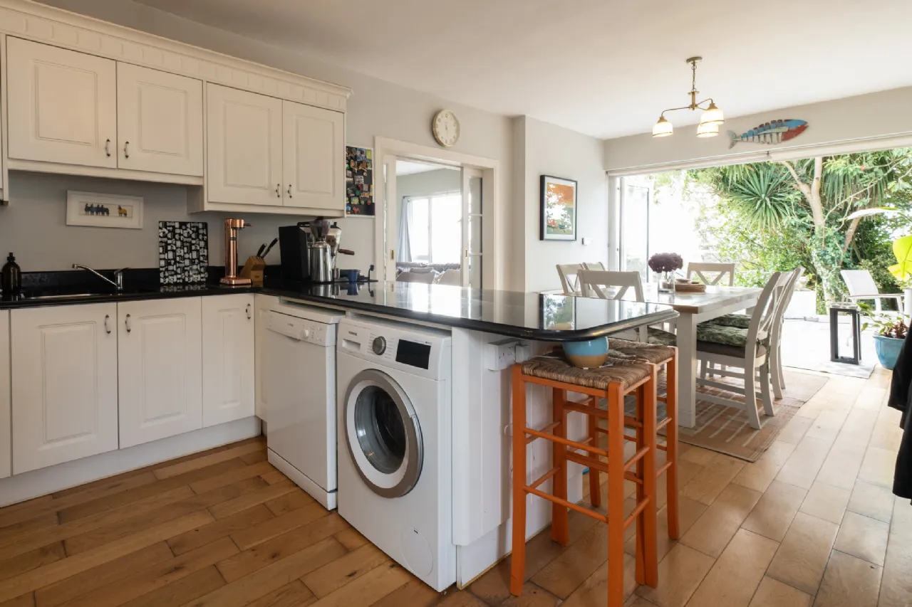 Photo of Youghal Lodge, Ballyclamasy, Youghal, Co. Cork., P36H421