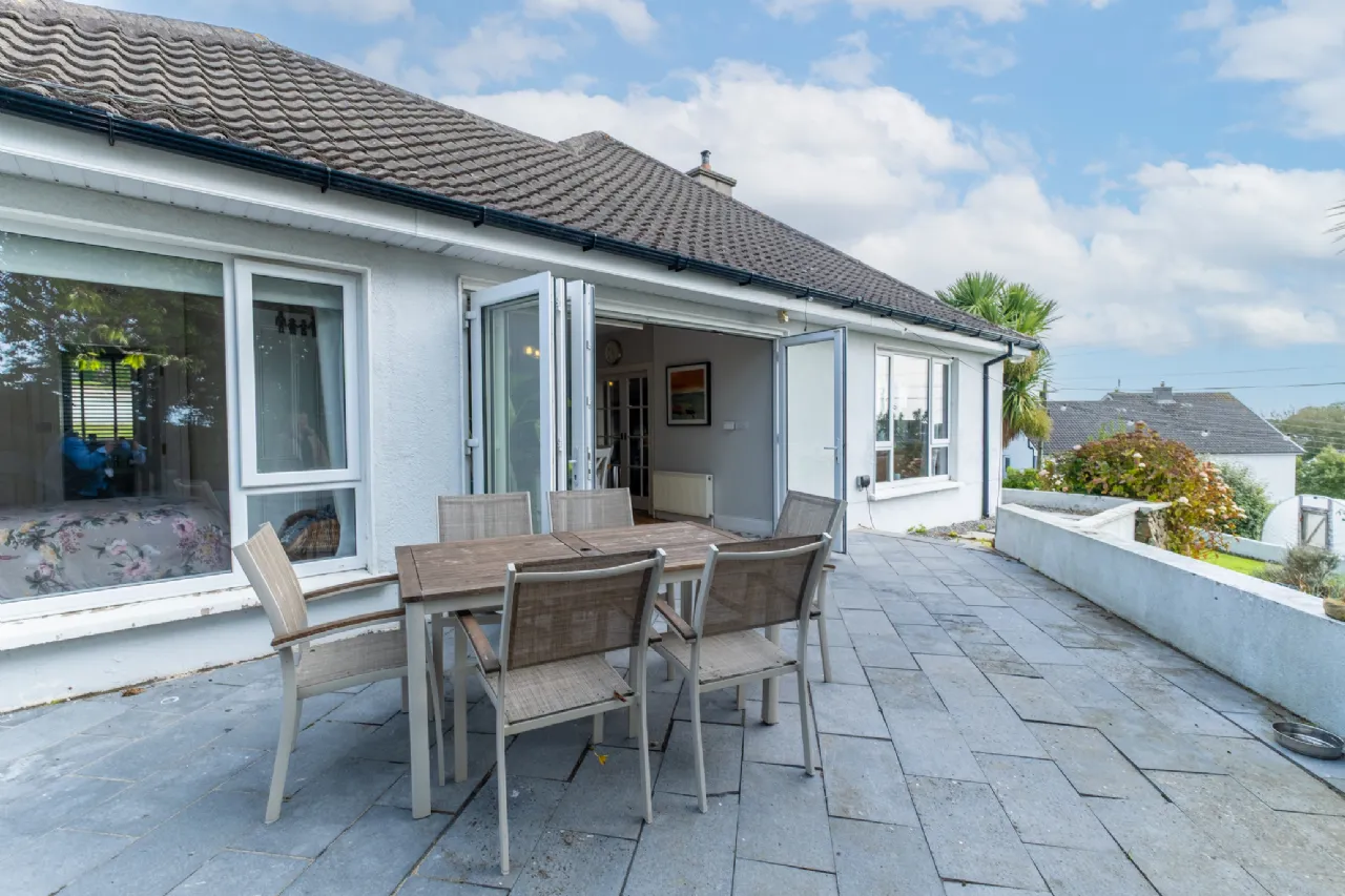 Photo of Youghal Lodge, Ballyclamasy, Youghal, Co. Cork., P36H421