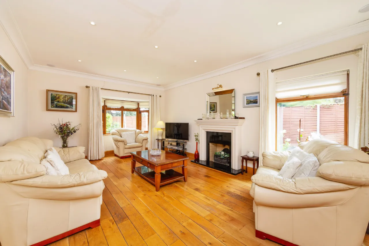 Photo of 10 Woodside, Mount Prospect, Clontarf, Dublin 3, D03 WV40