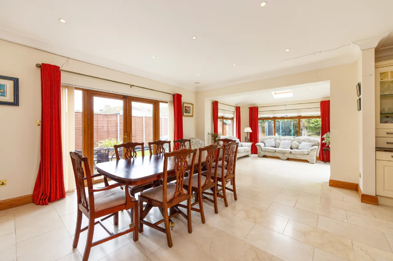 Photo of 10 Woodside, Mount Prospect, Clontarf, Dublin 3, D03 WV40