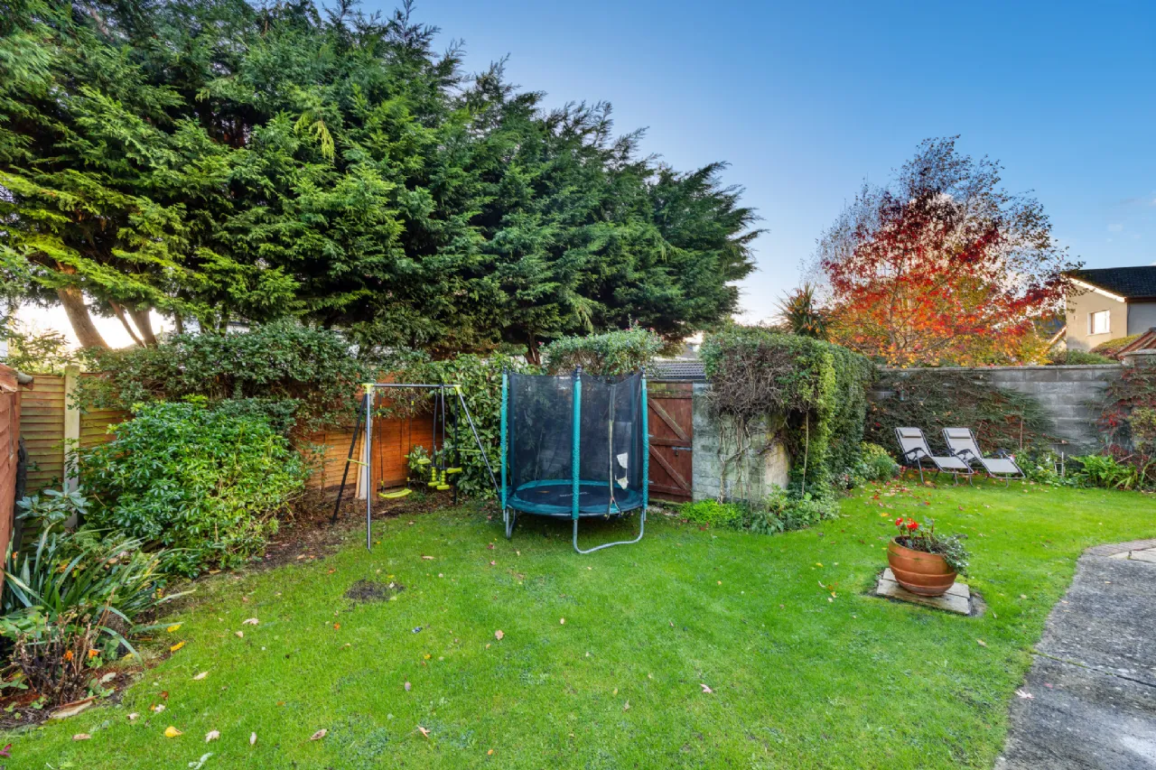 Photo of 10 Woodside, Mount Prospect, Clontarf, Dublin 3, D03 WV40