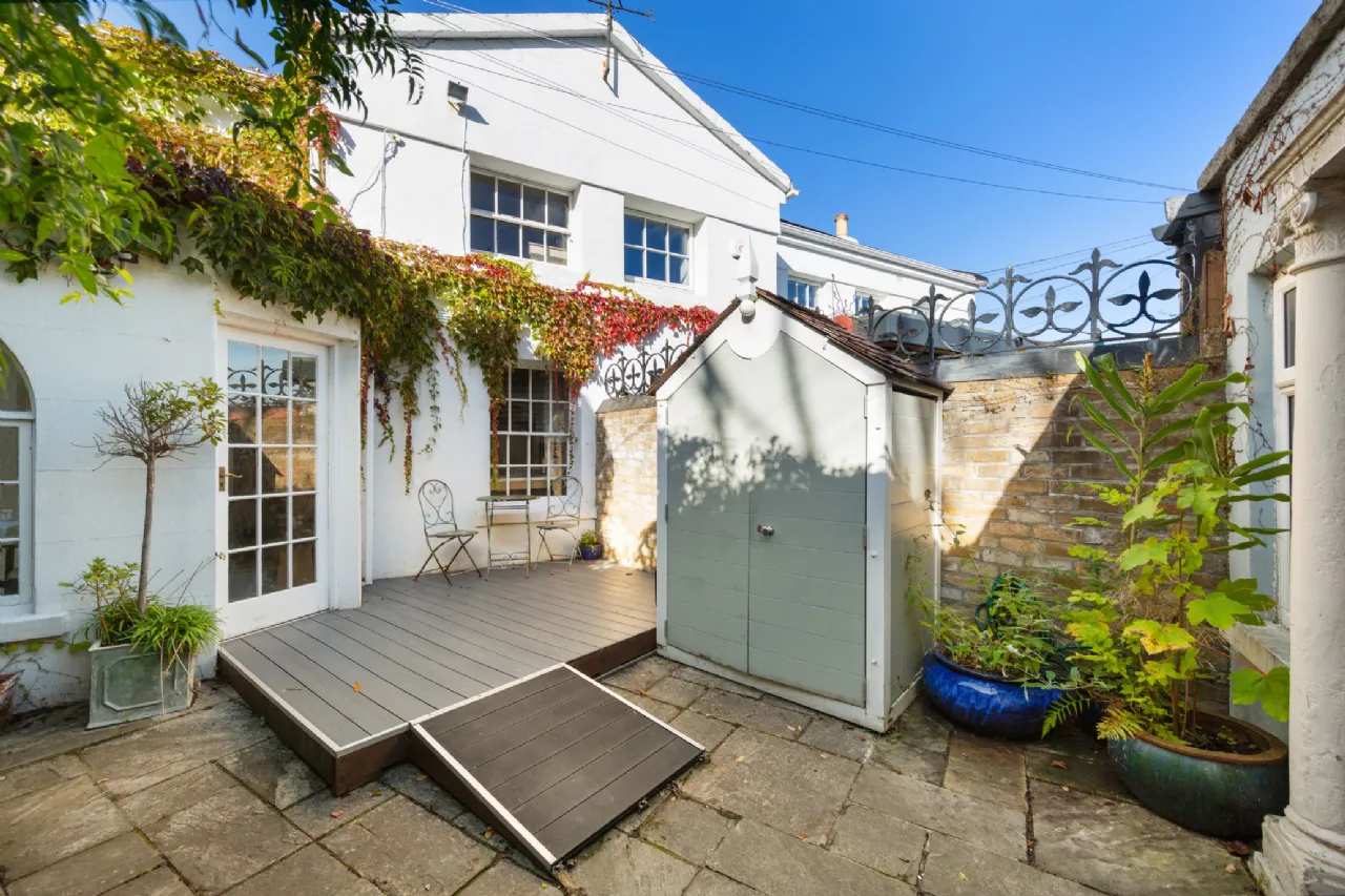 Photo of 11 De Vesci Terrace, Monkstown, Co Dublin, A96 A370