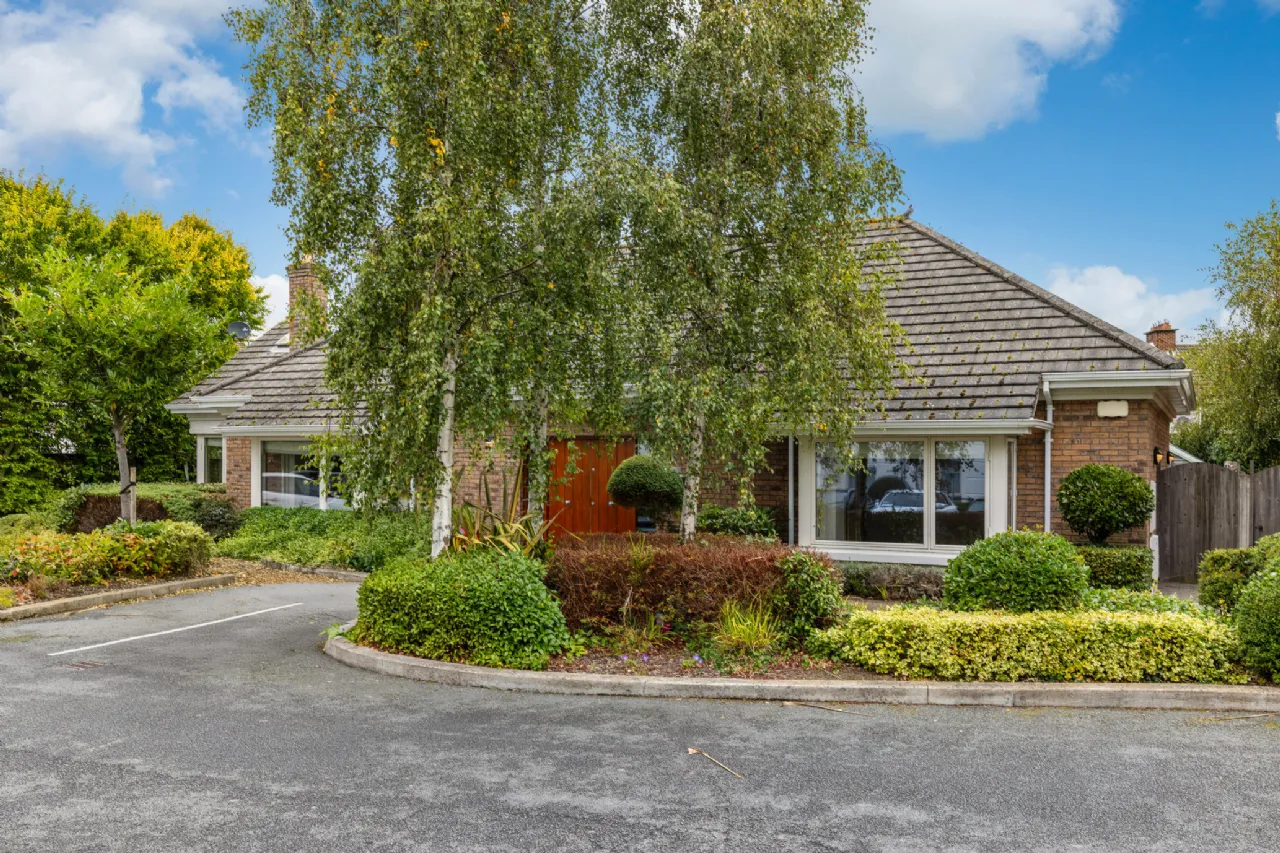 Photo of 17 Berehaven Place, Howth Road, Raheny, Dublin 5, D05 X062