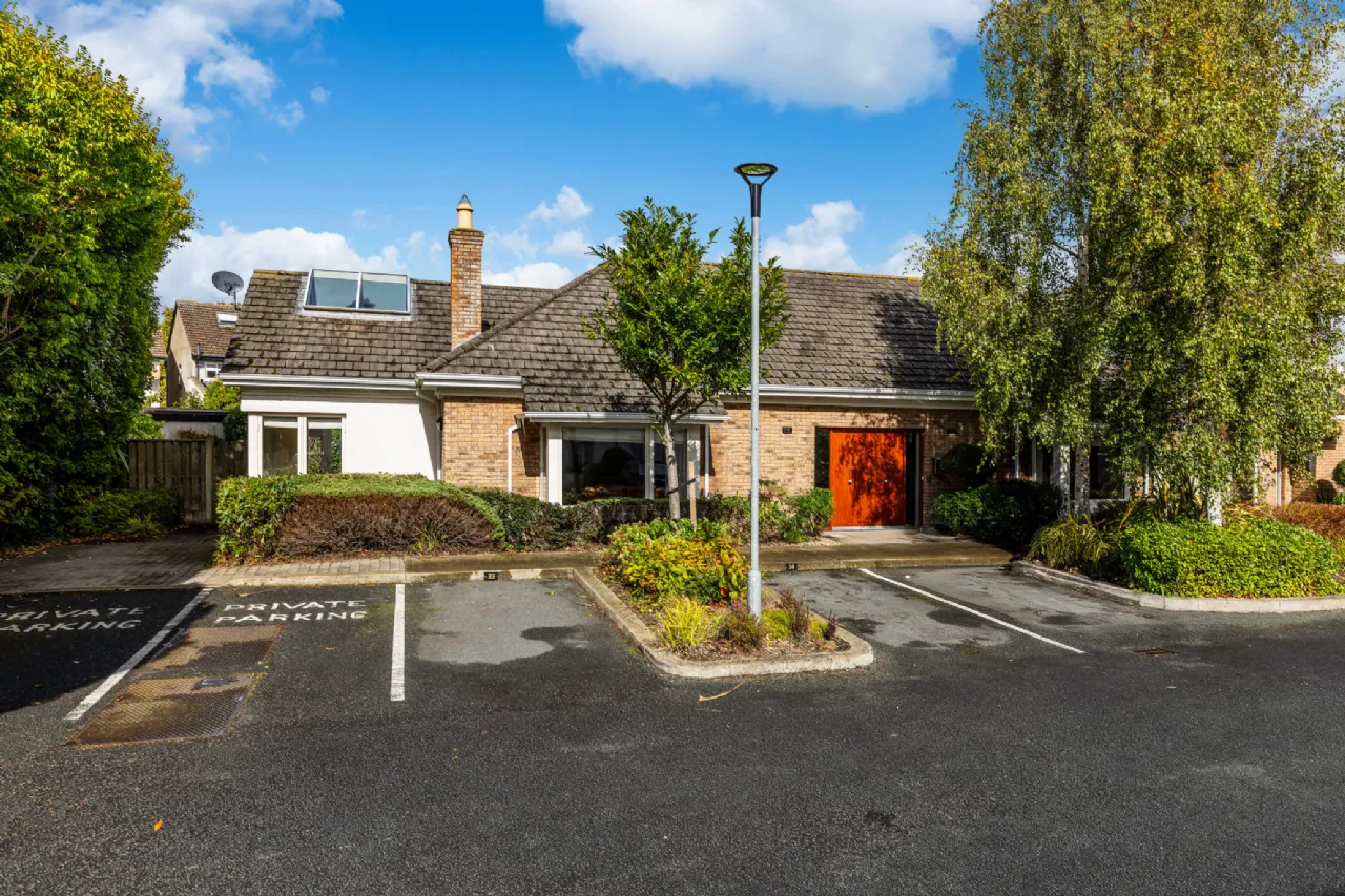Photo of 17 Berehaven Place, Howth Road, Raheny, Dublin 5, D05 X062