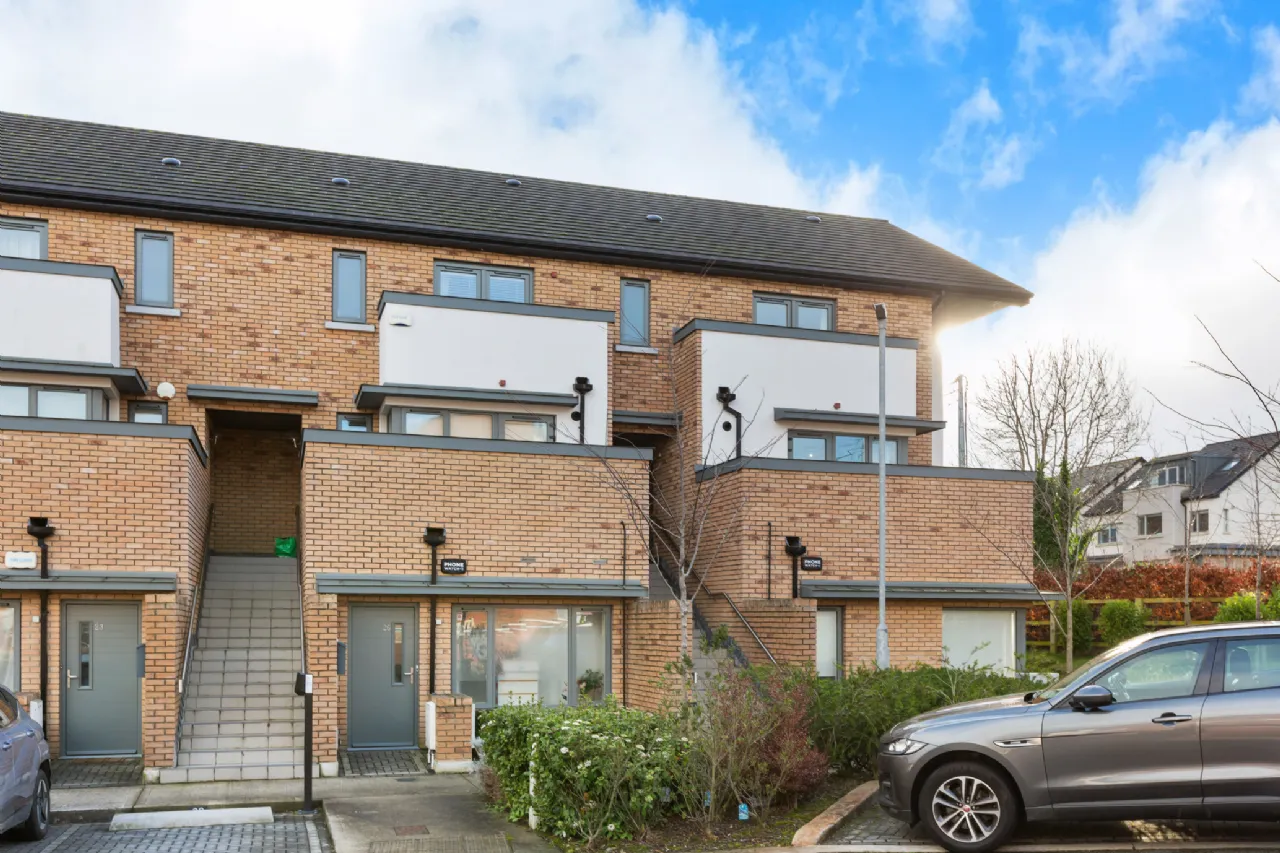 Photo of 27 Willow Glen, Glenamuck Road, Carrickmines, Dublin 18, D18 HK8W