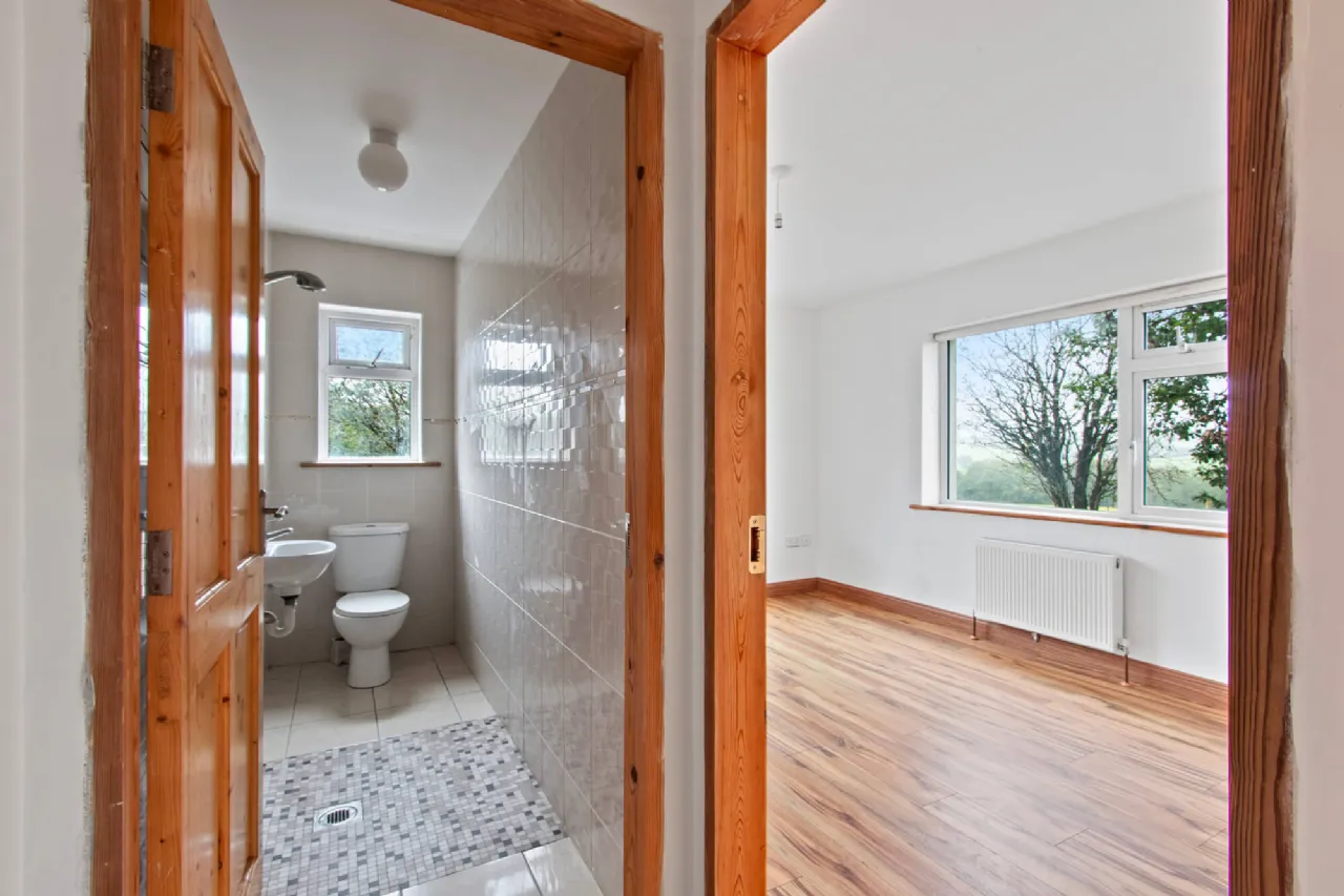 Photo of Keelnacronagh East, Enniskeane, Co Cork, P47D277