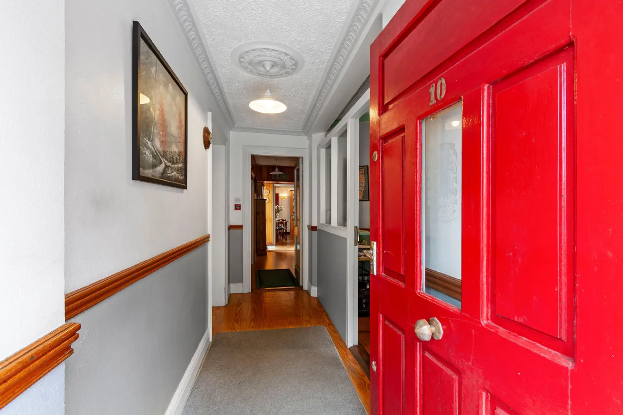 Photo of Ilenroy House, 10 North Street, Skibbereen, Co Cork, P81 DH60