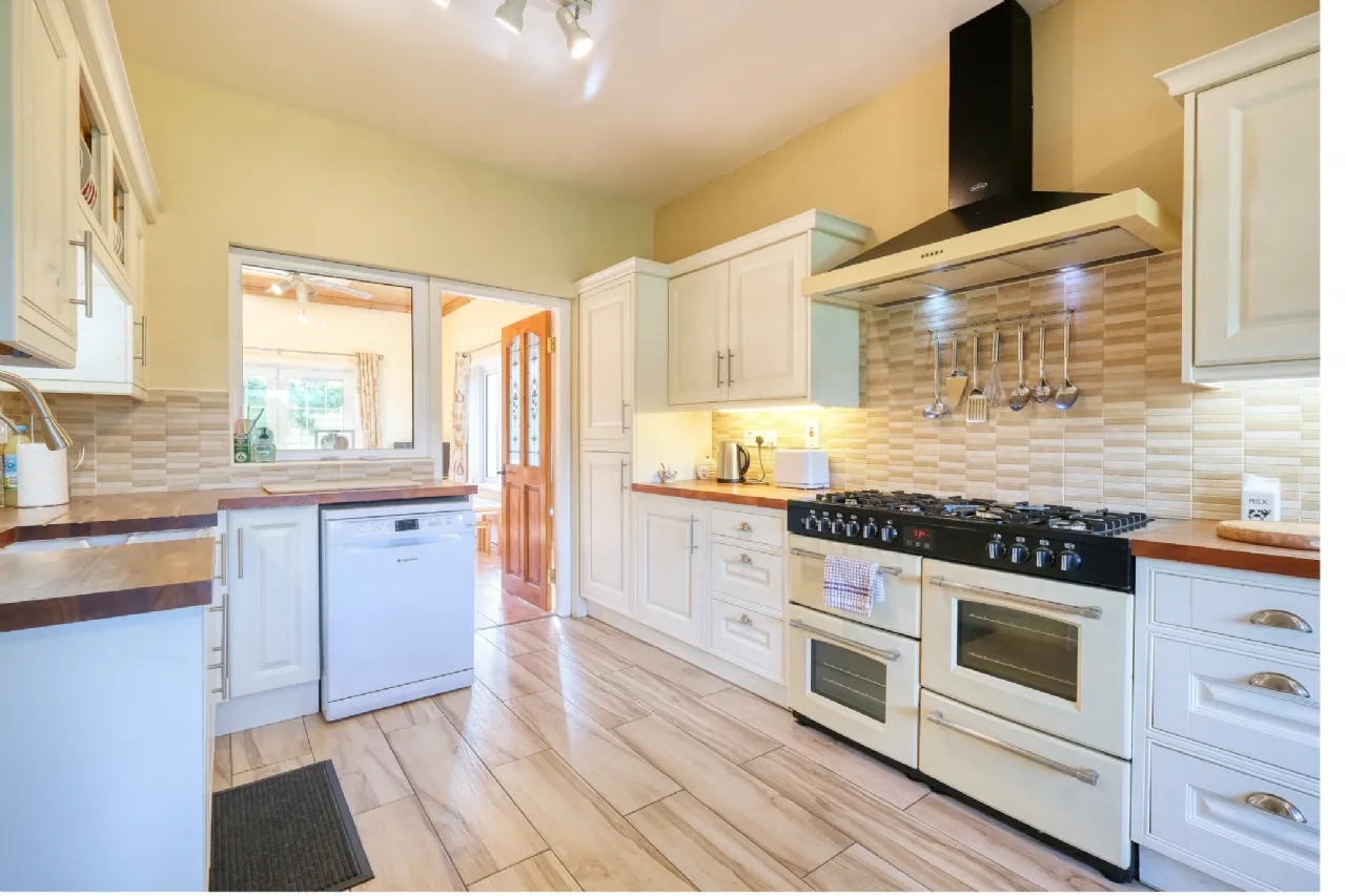 Photo of Forest View, Ballymacwilliam, Carrickglass, Co. Longford, N39P267