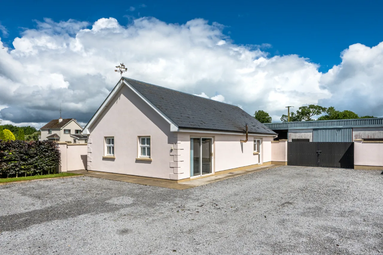 Photo of Lisdermot, Ferbane, Co. Offaly, R42EA30