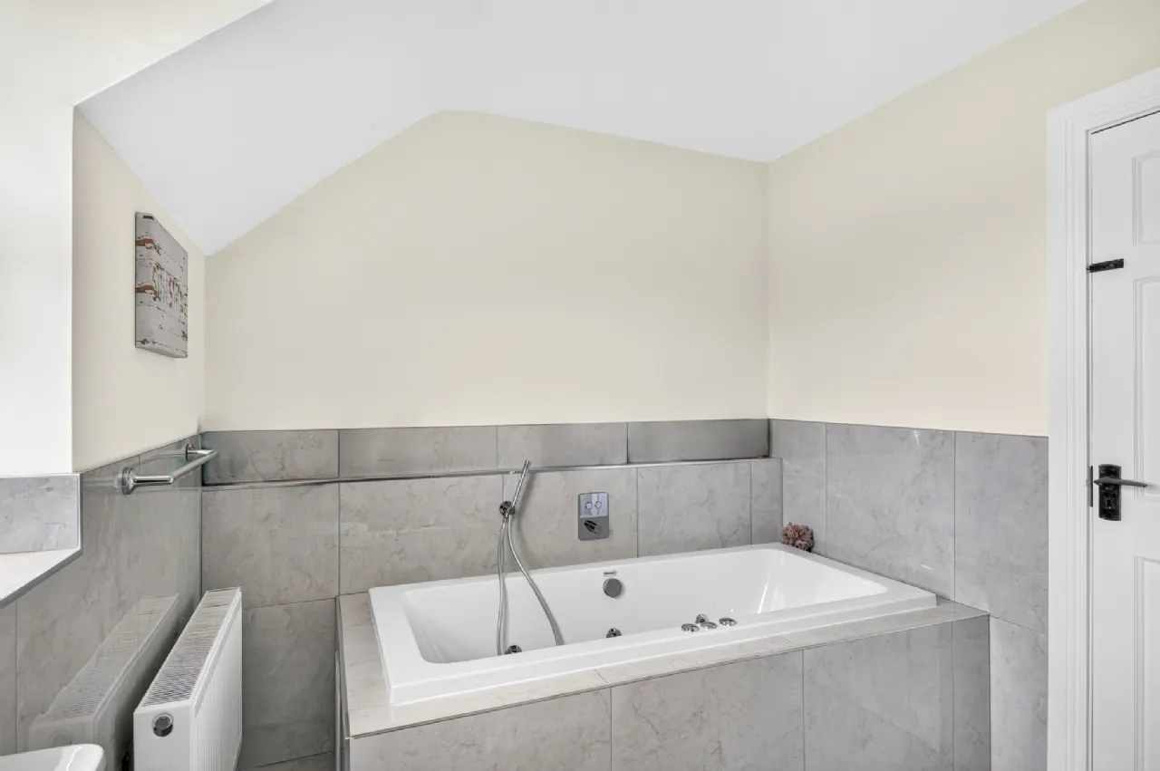 Photo of Lisdermot, Ferbane, Co. Offaly, R42EA30