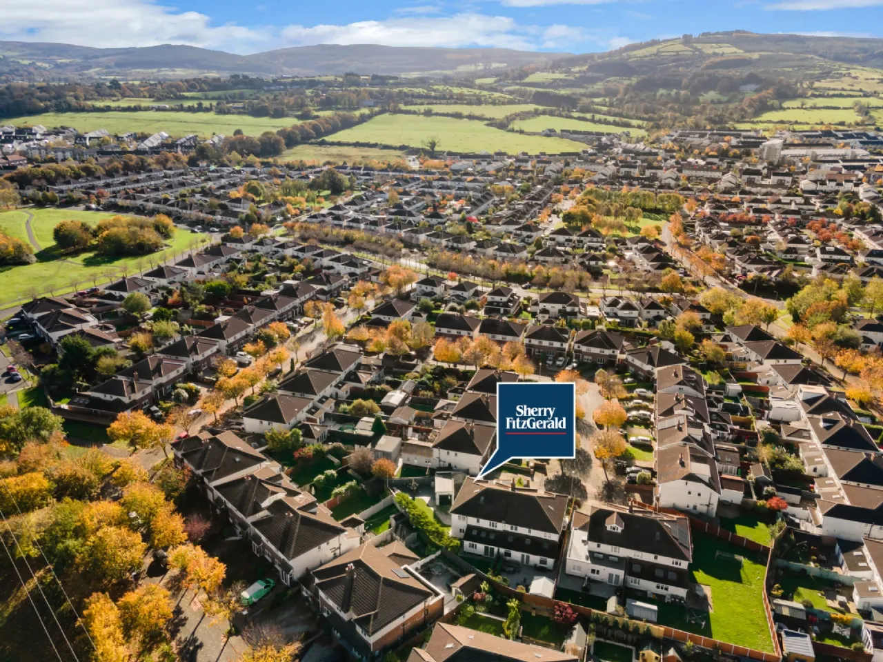 Photo of 22 Woodstown Parade, Knocklyon, Dublin 16, D16 X803