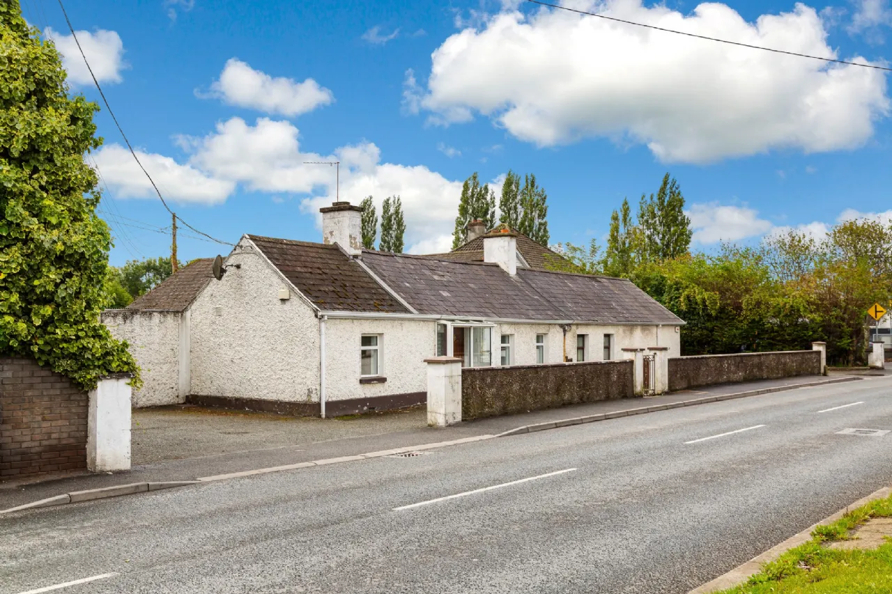 Photo of Pax, Weavers Row, Clonsilla, Dublin 15, D15 AD7V