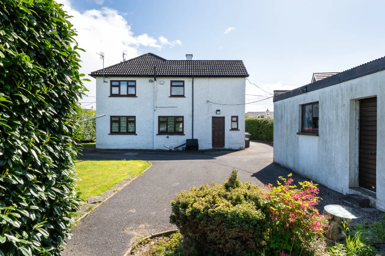 Photo of Dunoon, Knockowen Road, Tullamore, Co Offaly, R35C522