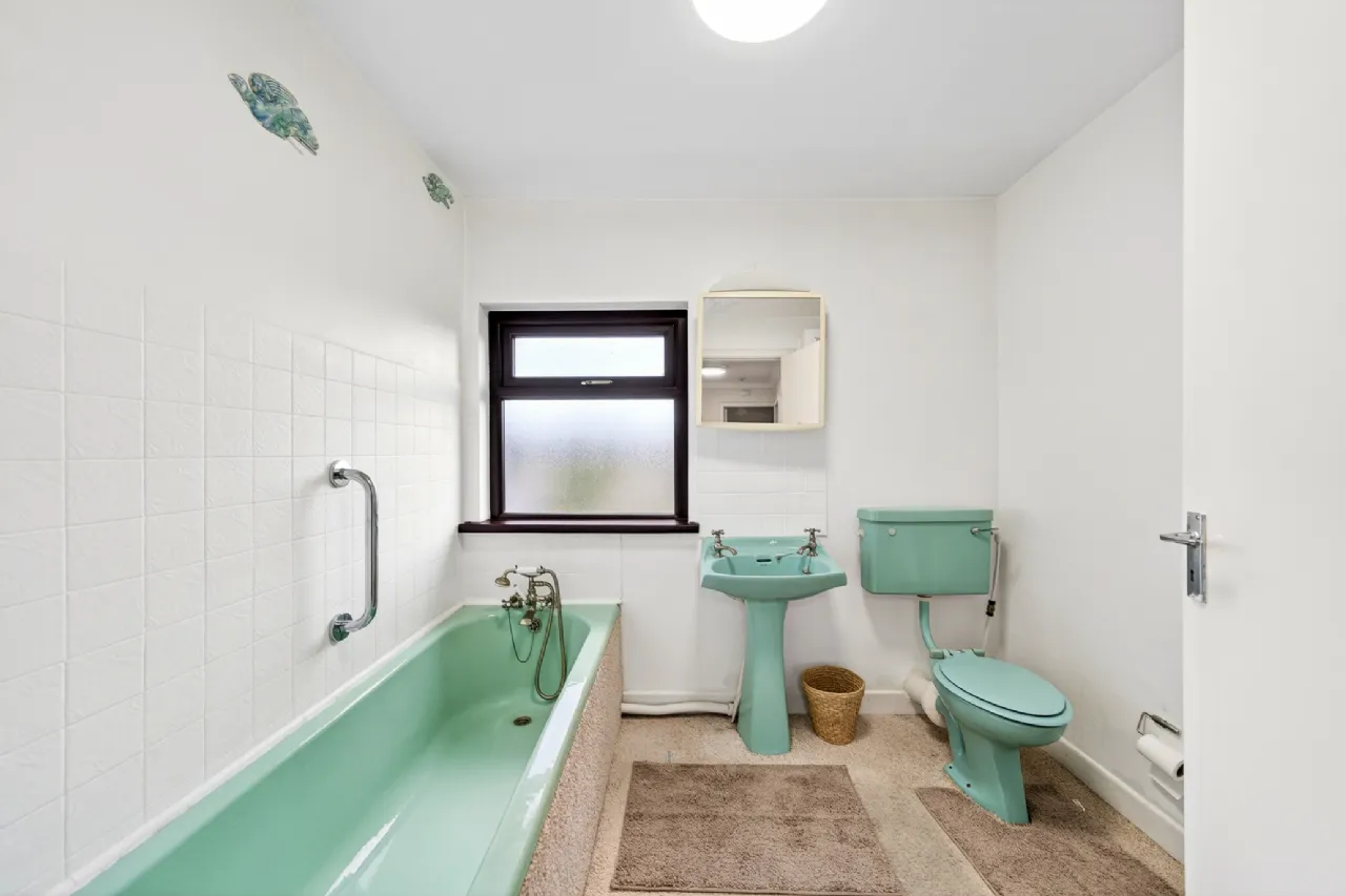 Photo of Dunoon, Knockowen Road, Tullamore, Co Offaly, R35C522