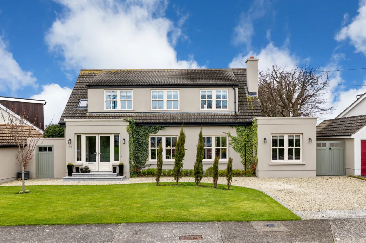 Photo of 16 Offington Drive, Sutton, Dublin 13, D13V2A4