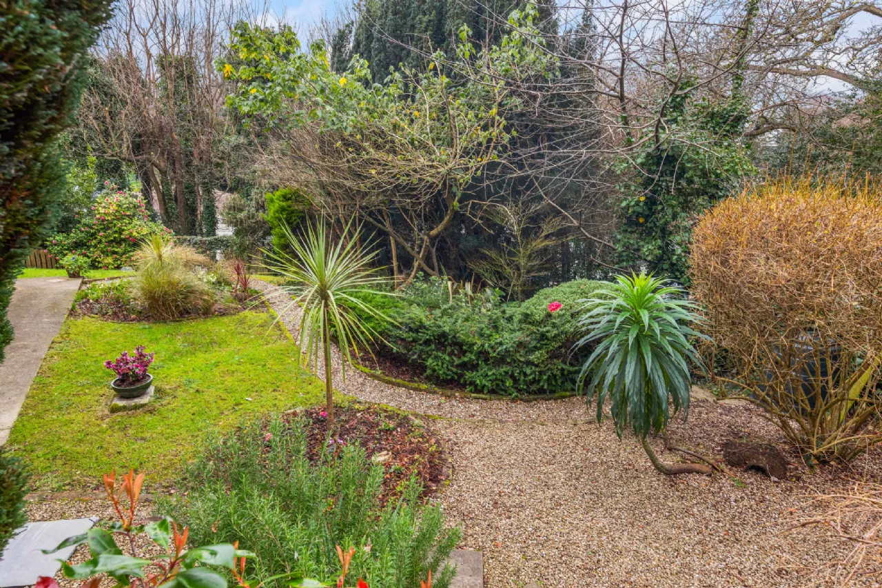 Photo of The Slopes, Knapton Road, Monkstown, Co Dublin, A96 A094