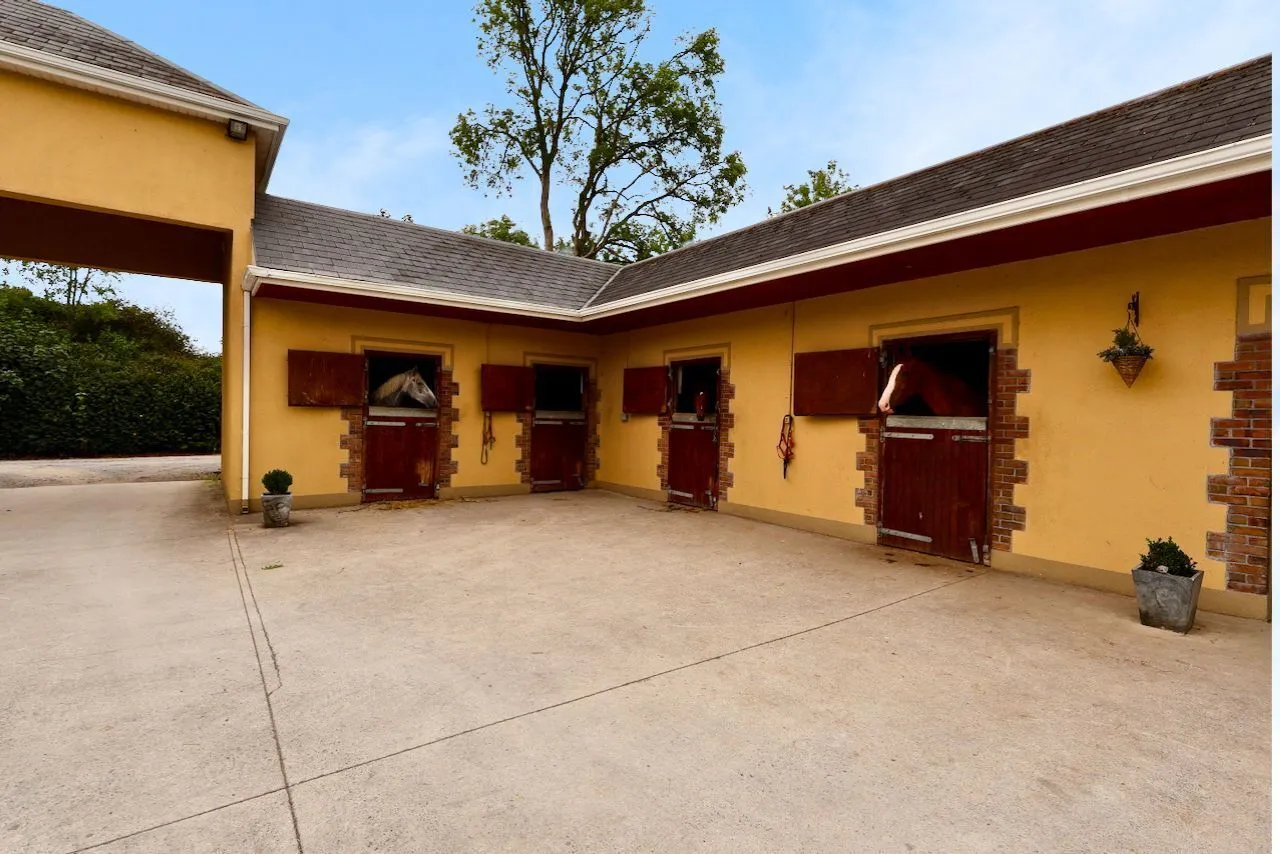 Photo of Creaghduff Stables, Coosan, Athlone, Co Westmeath, N37 K3E3