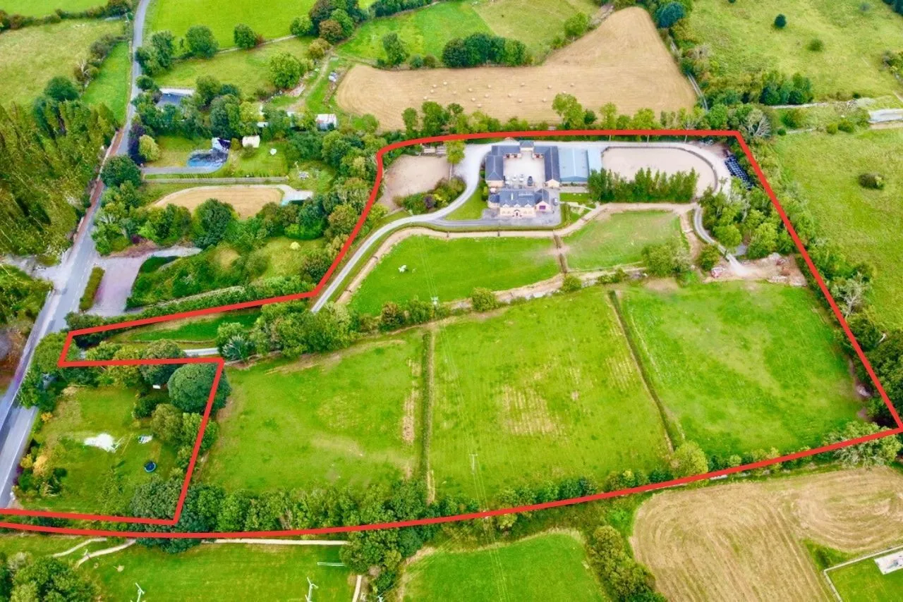 Photo of Creaghduff Stables, Coosan, Athlone, Co Westmeath, N37 K3E3
