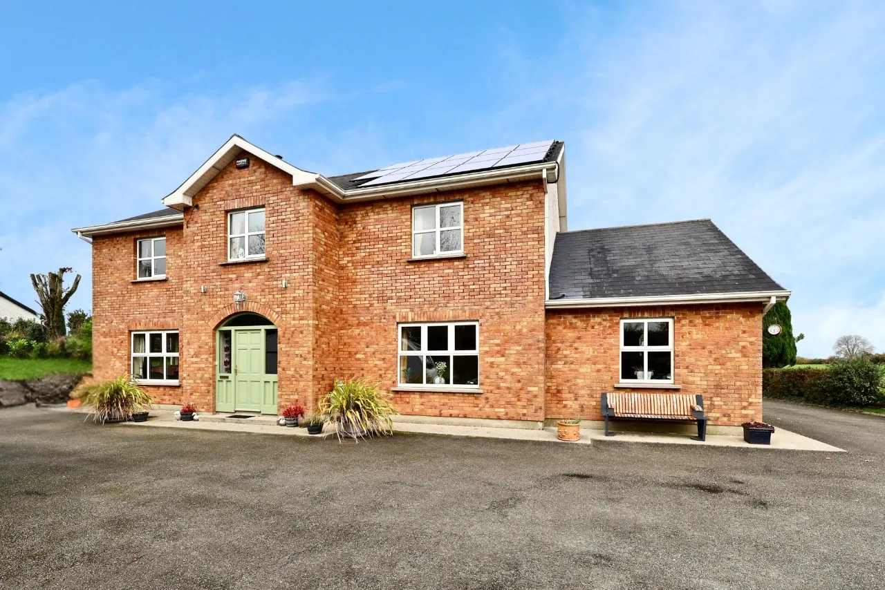 Photo of The Pigeons, Athlone, Co. Westmeath, N37 A627