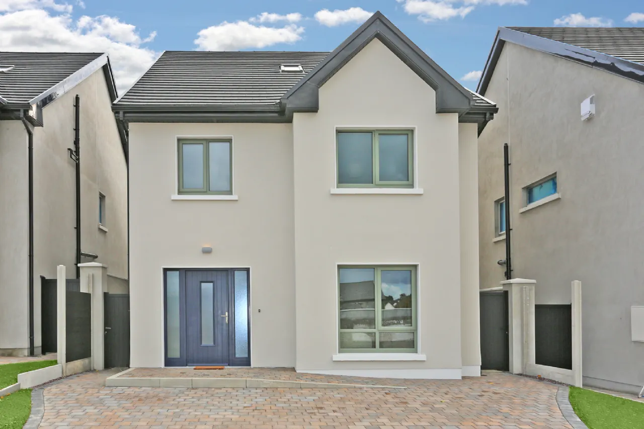 Photo of 2 Barnakyle Gardens, Patrickswell, Limerick, V9400N2