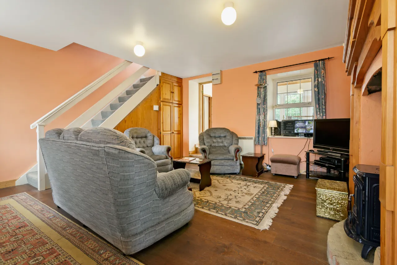 Photo of Ballinaraw House, Ballynaraw South, Bunnanaddan, Co. Sligo, F56FK00