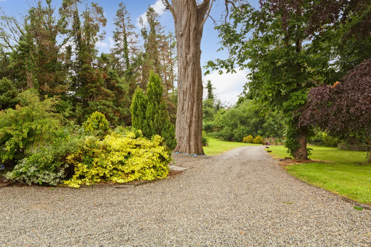Photo of Ballinaraw House, Ballynaraw South, Bunnanaddan, Co. Sligo, F56FK00