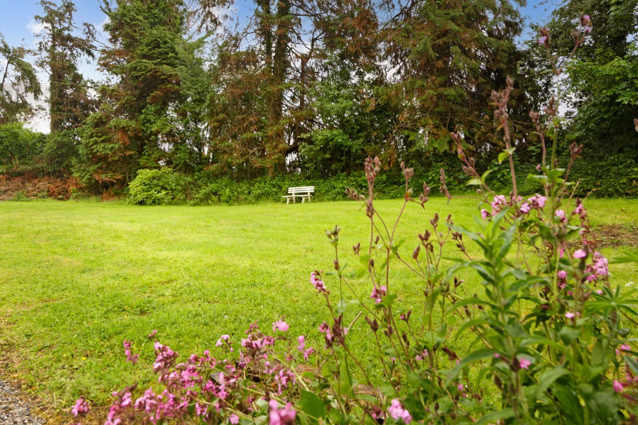 Photo of Ballinaraw House, Ballynaraw South, Bunnanaddan, Co. Sligo, F56FK00