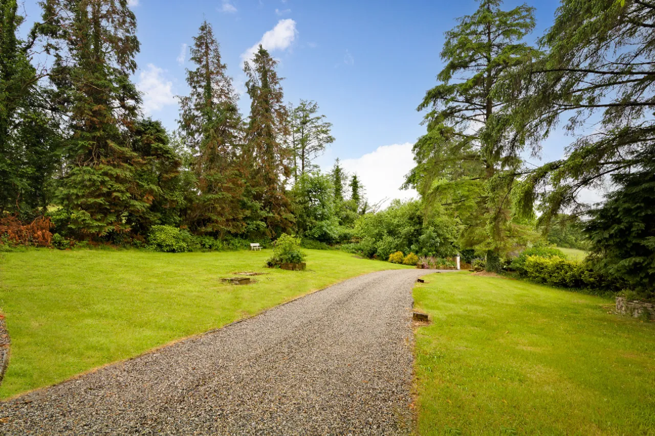 Photo of Ballinaraw House, Ballynaraw South, Bunnanaddan, Co. Sligo, F56FK00