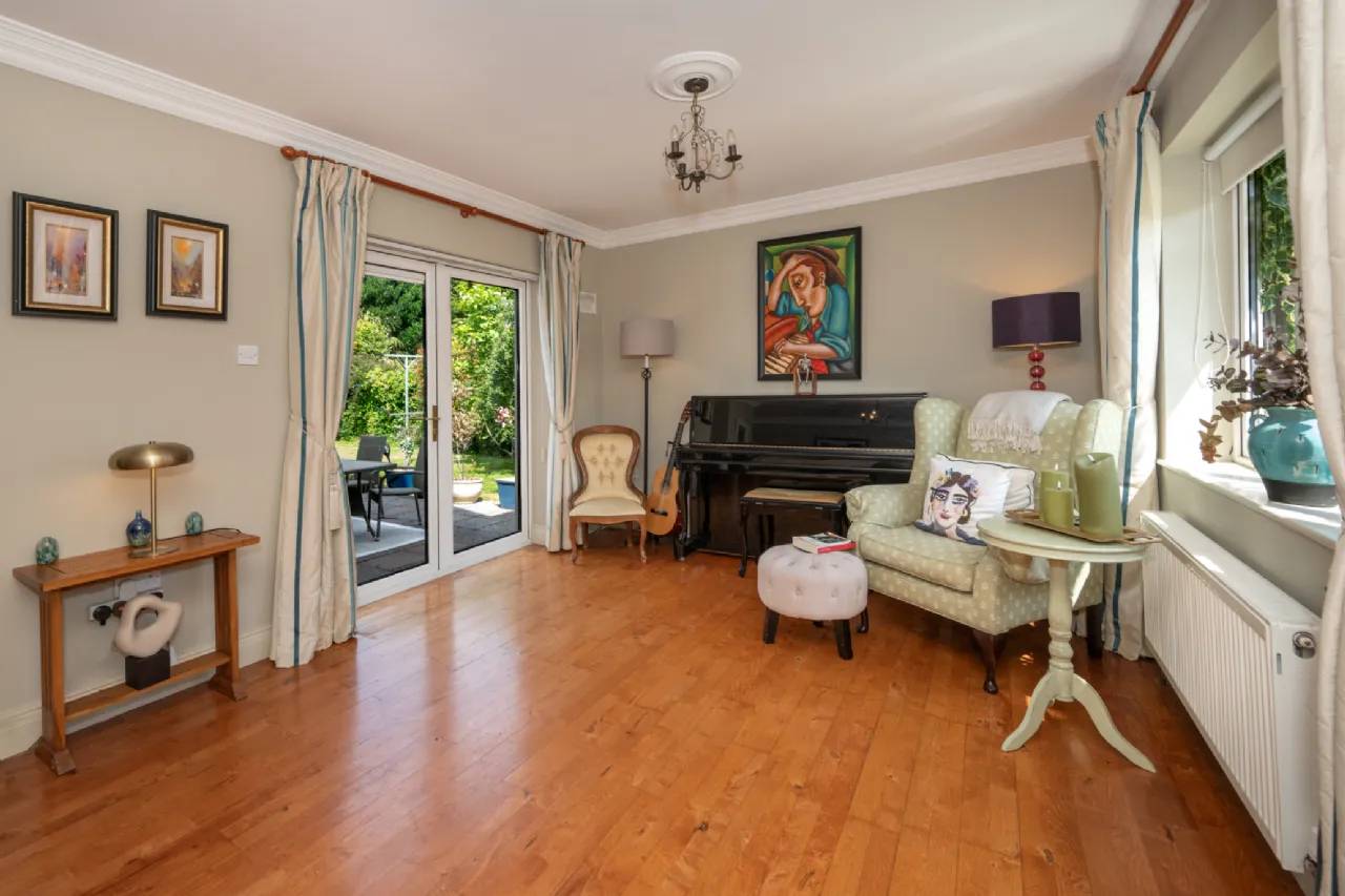 Photo of 4 Jamesmont, Garryduff, Rochestown, Cork, T12 RKW4