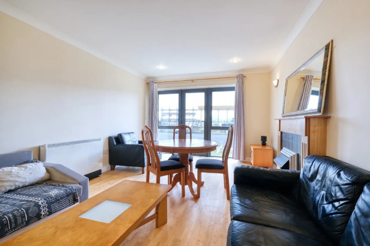 Photo of 1 The Quays, Market Square, Longford, N39 E797