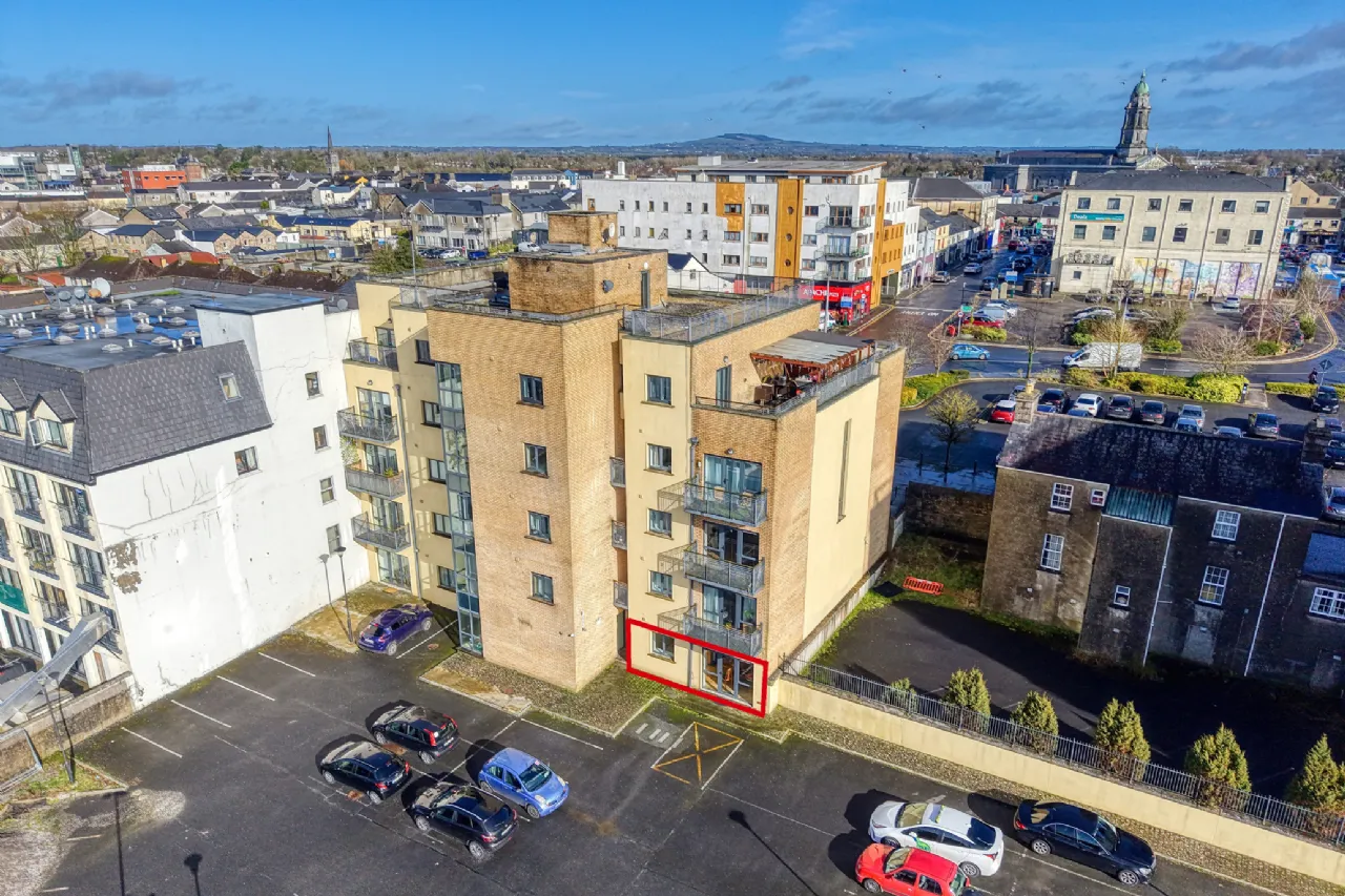 Photo of 1 The Quays, Market Square, Longford, N39 E797