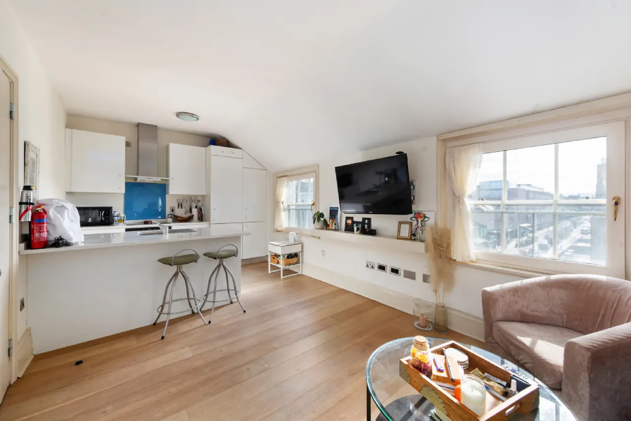 Photo of Apartment 25, 18 Lower Baggot Street, Dublin 2, D02 ER25