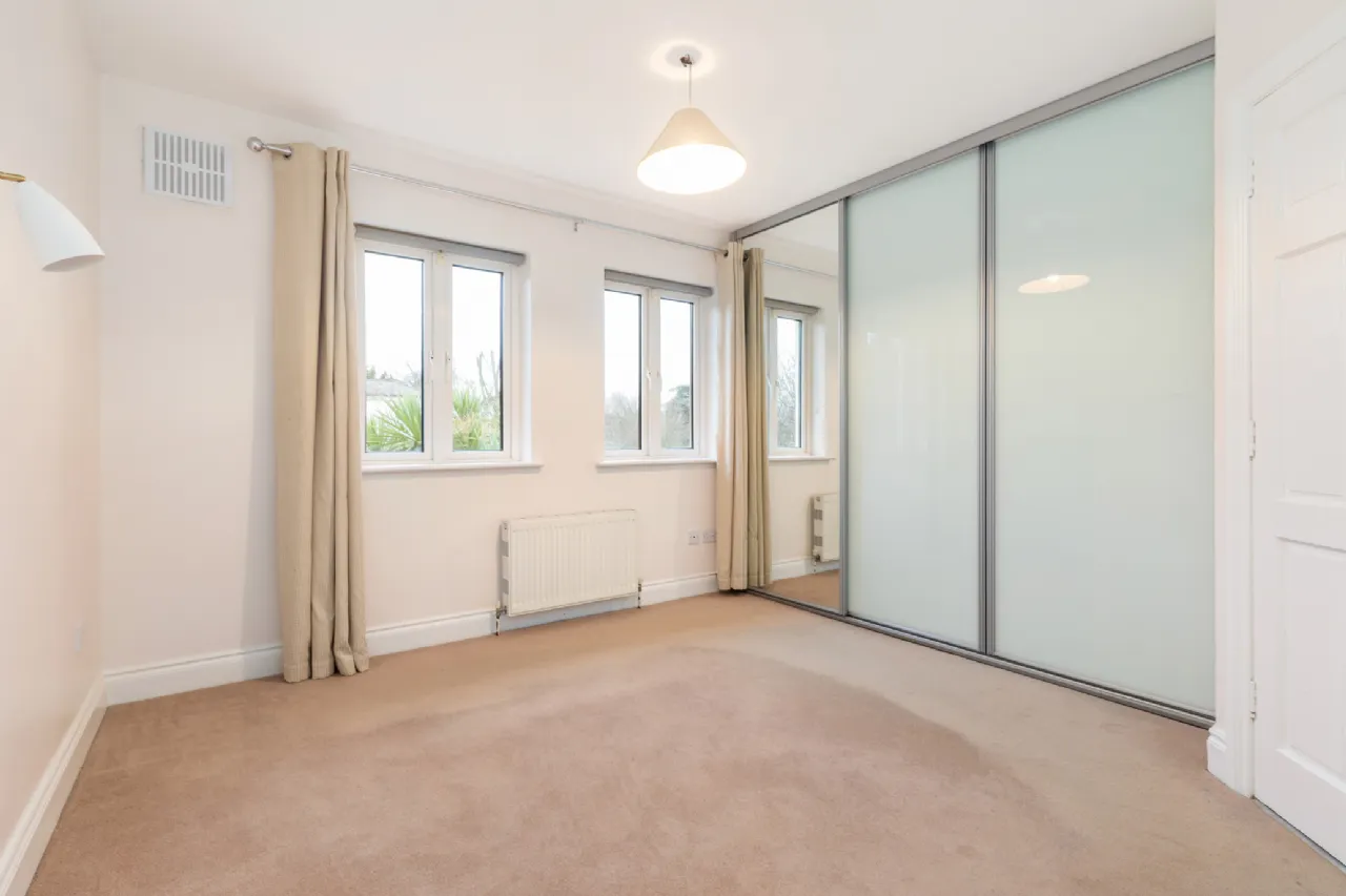 Photo of Anglesea, 40 Simmonscourt Castle, Ballsbridge, Dublin 4, D04 N2R5