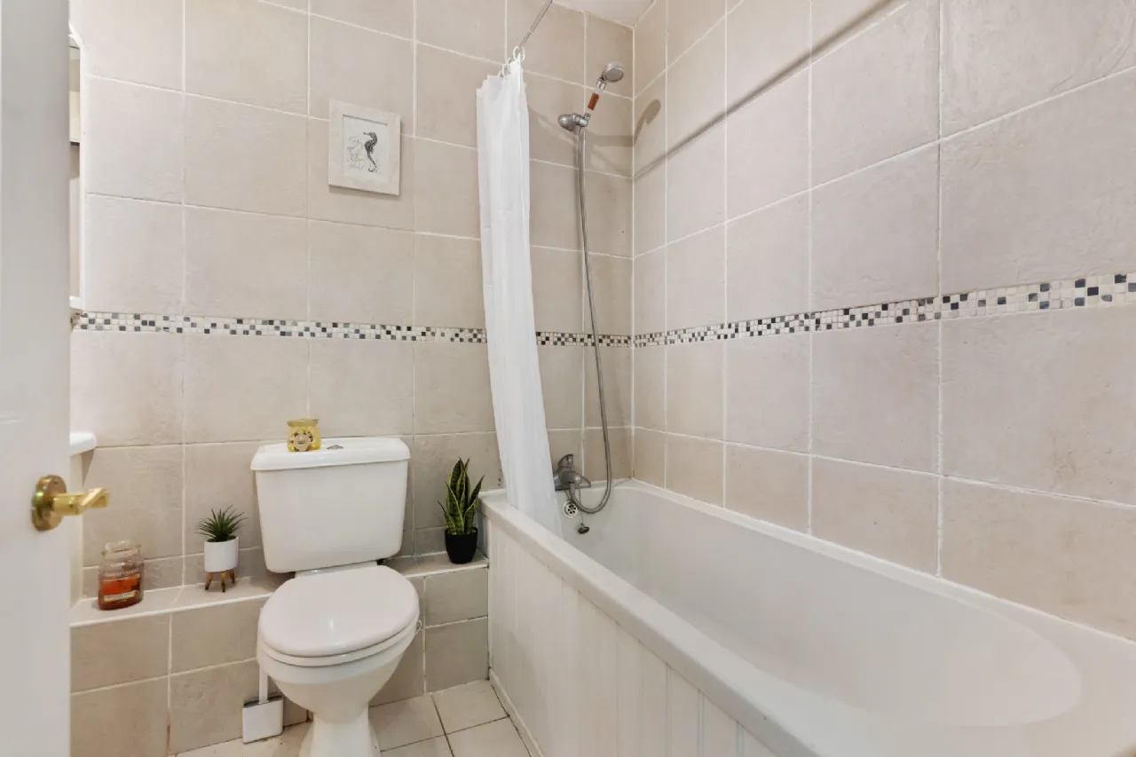 Photo of 5 Abbeyfield, Milltown, Dublin 6, D06 C7Y7