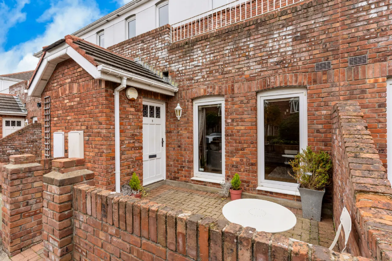 Photo of 5 Abbeyfield, Milltown, Dublin 6, D06 C7Y7