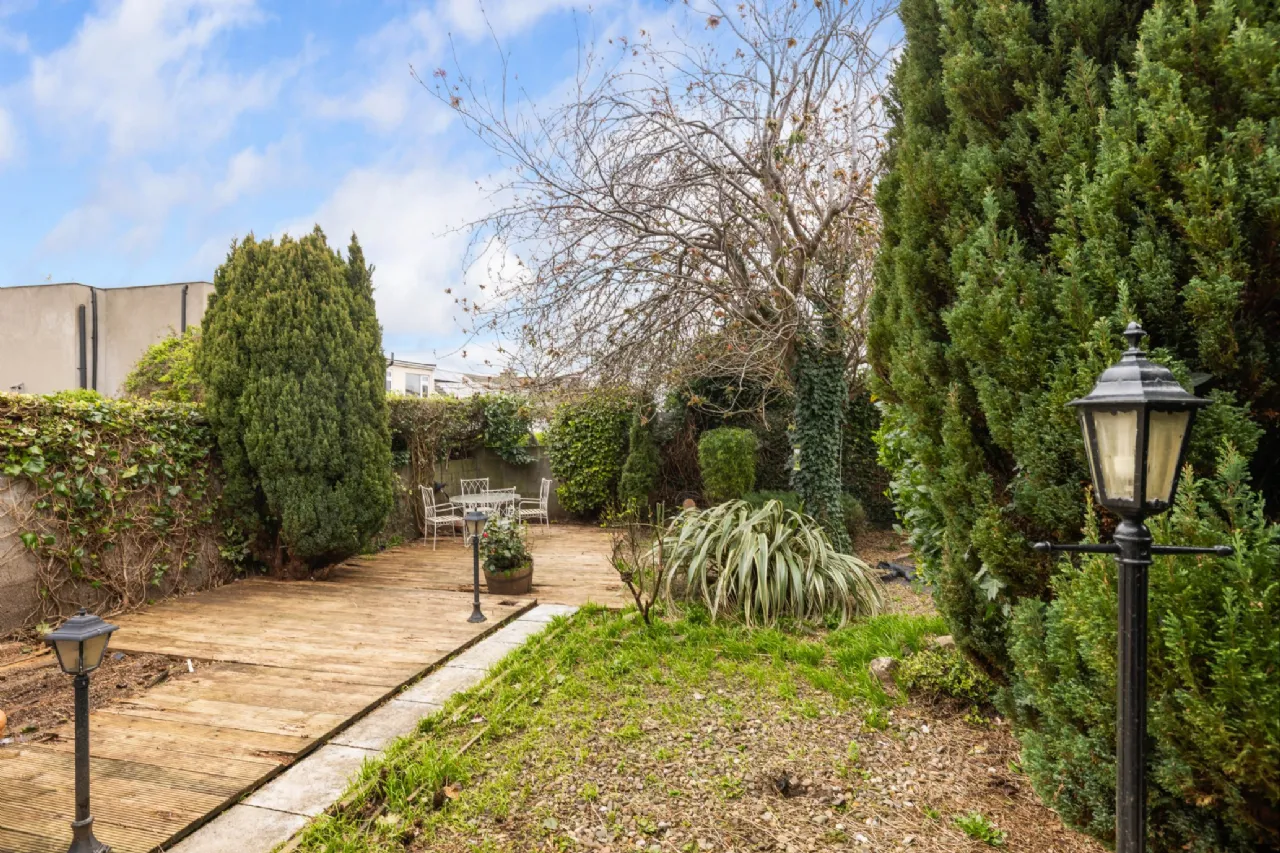 Photo of 24 Sweetmount Drive, Dundrum, Dublin 14, D14 YN57