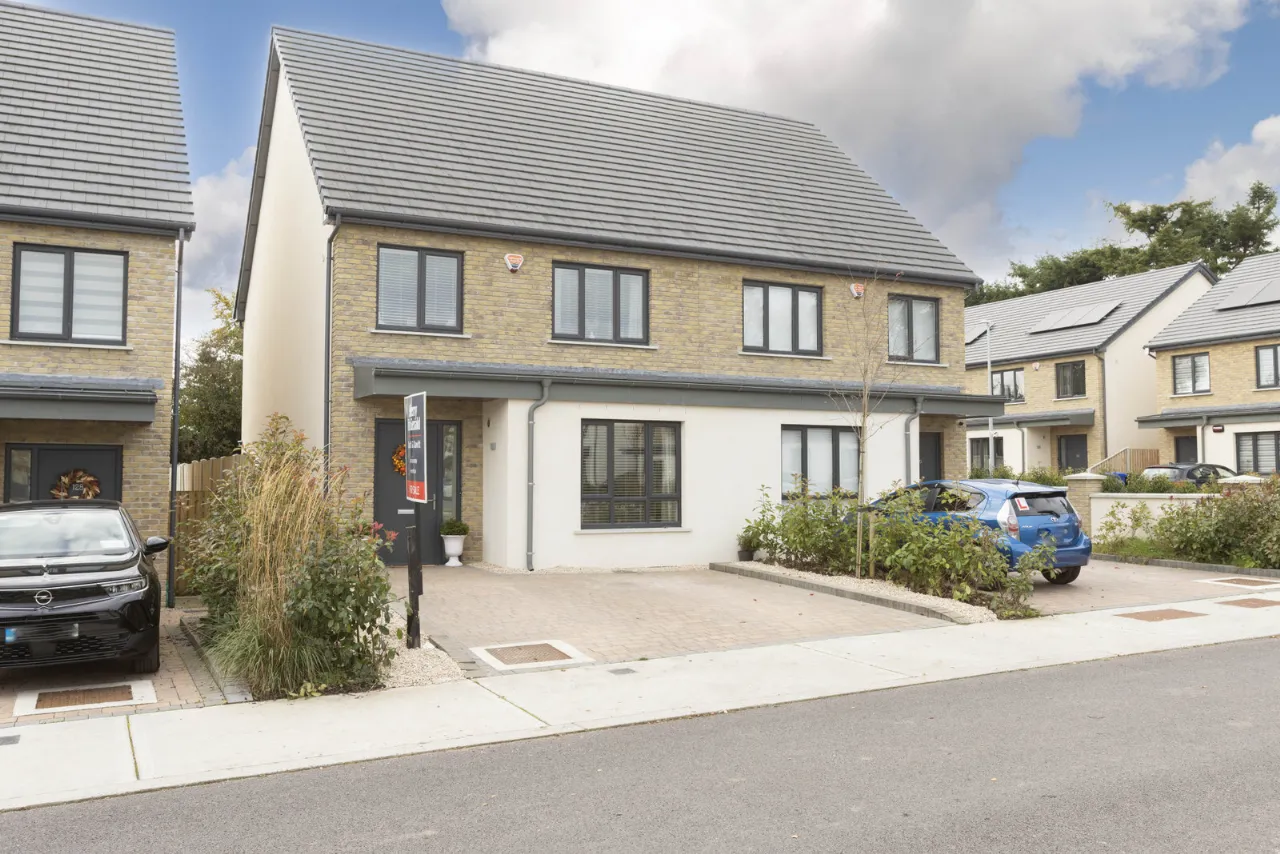 Photo of 129 Farranshock Park, Mullingar, Co. Westmeath., N91 W6FE