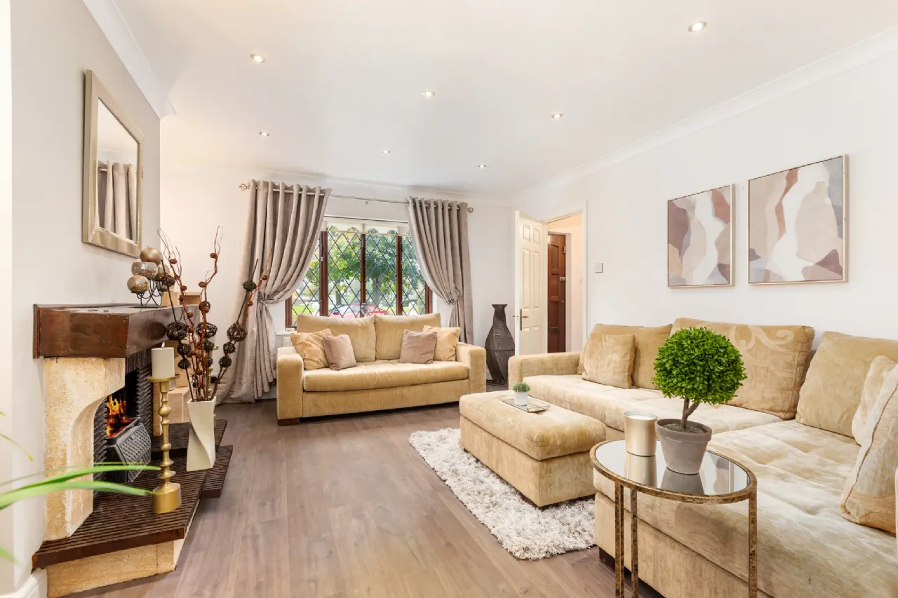 Photo of 15 Tudor Lawns, Foxrock, Dublin 18, D18 A6Y5