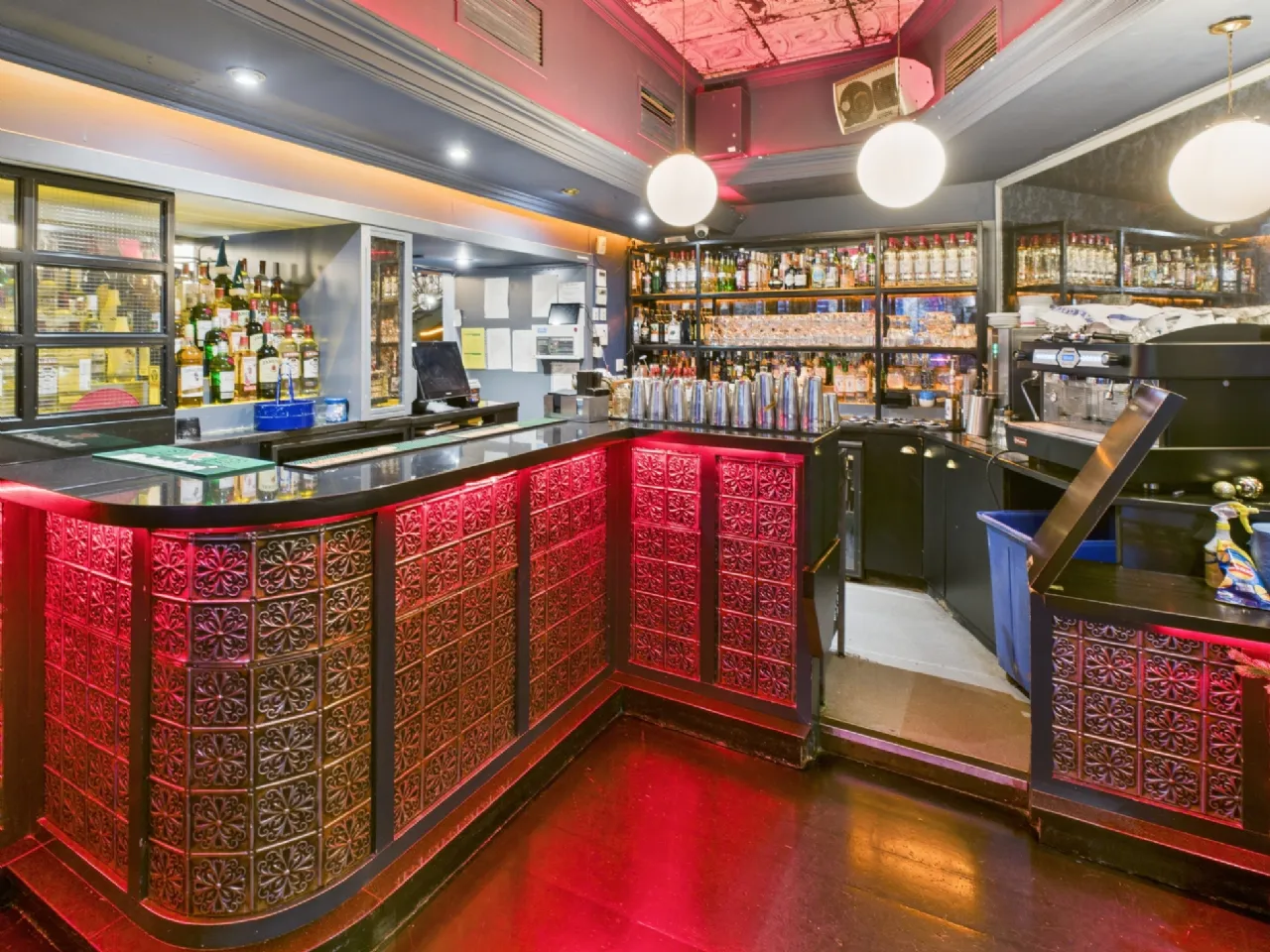 Photo of The Kazbar & Davy Mac's, 57 John Street /, 7 John's Avenue, Waterford, X91 F974