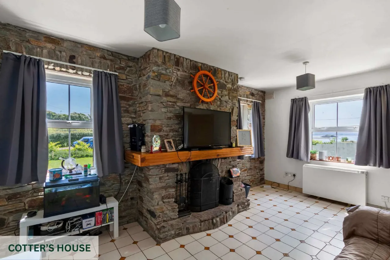 Photo of Whiddy Island, Bantry, Co. Cork, P75EF25