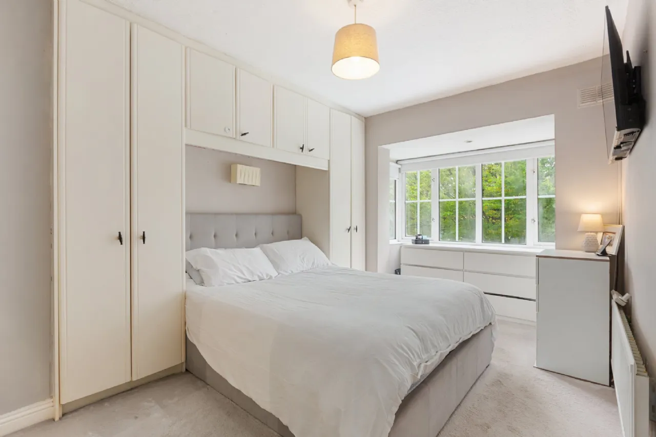 Photo of 40 Springvale, Edmondstown Road, Rathfarnham, Dublin 16, D16 P9Y8