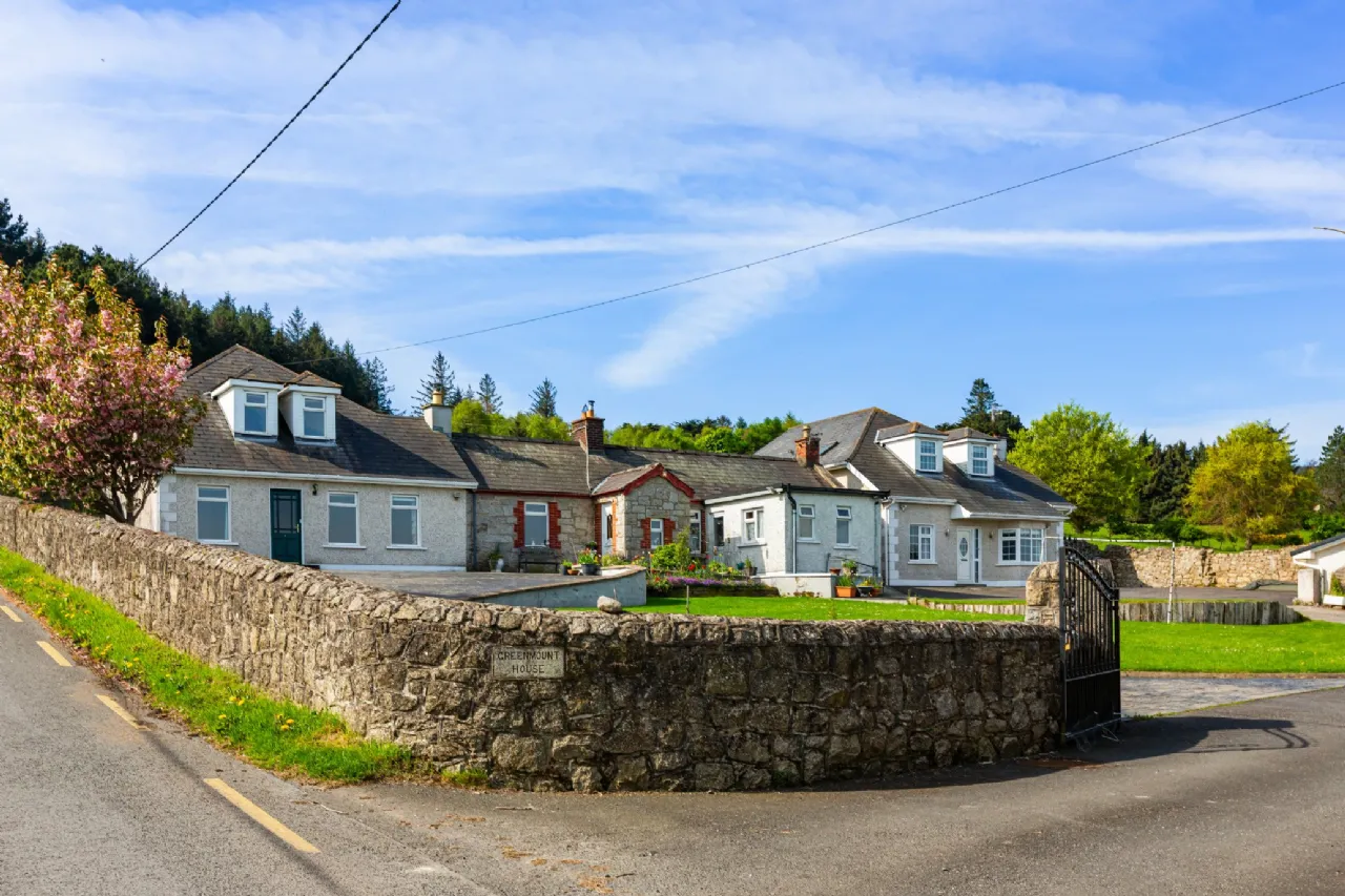 Photo of 1 & 2 Greenmount House, Ticknock Road, Sandyford, Dublin 18, D18 EY01