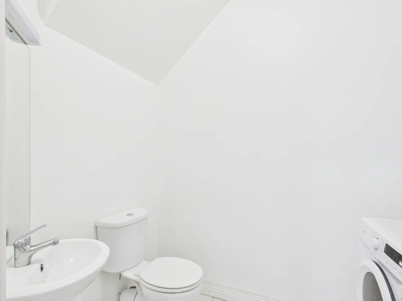 Photo of 24 Slievenamon Meadows, Thurles, Co. Tipperary, E41 W2A0