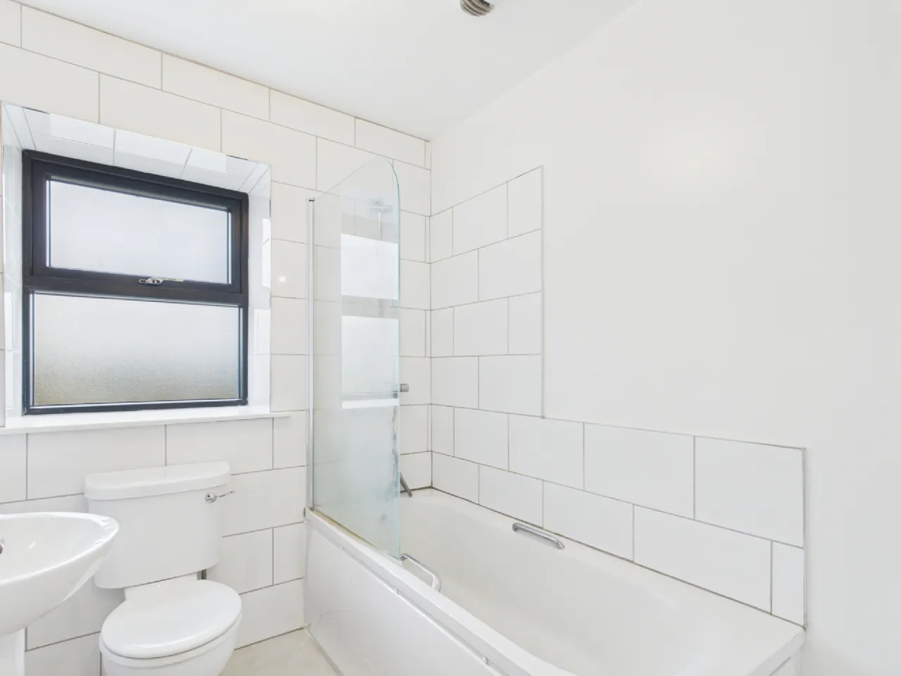 Photo of 24 Slievenamon Meadows, Thurles, Co. Tipperary, E41 W2A0