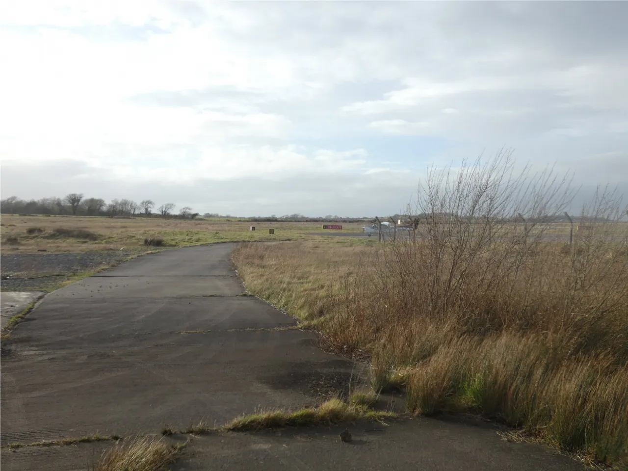 Photo of Clarke Aviation Ltd, Waterford Airport, Killowen,, Co.Waterford, X91 D658