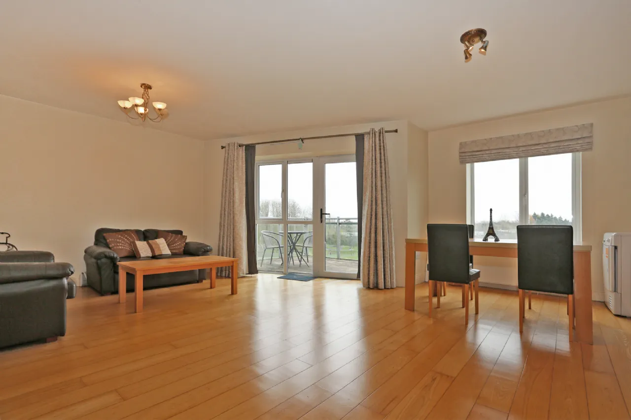 Photo of 186 Bru na Sionna, Shannon, Co. Clare, V14F585